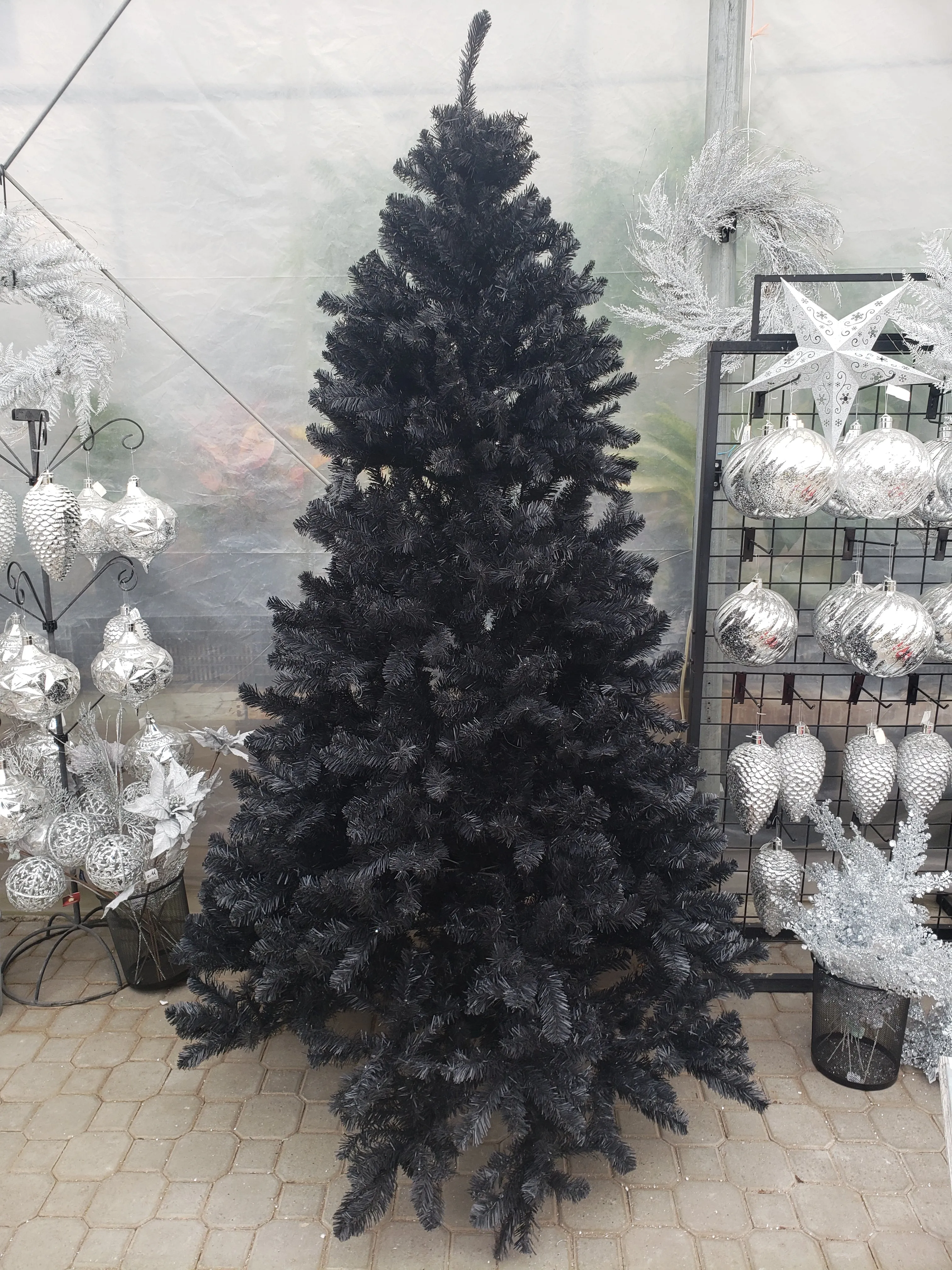 Artificial Tree - Black 7.5'