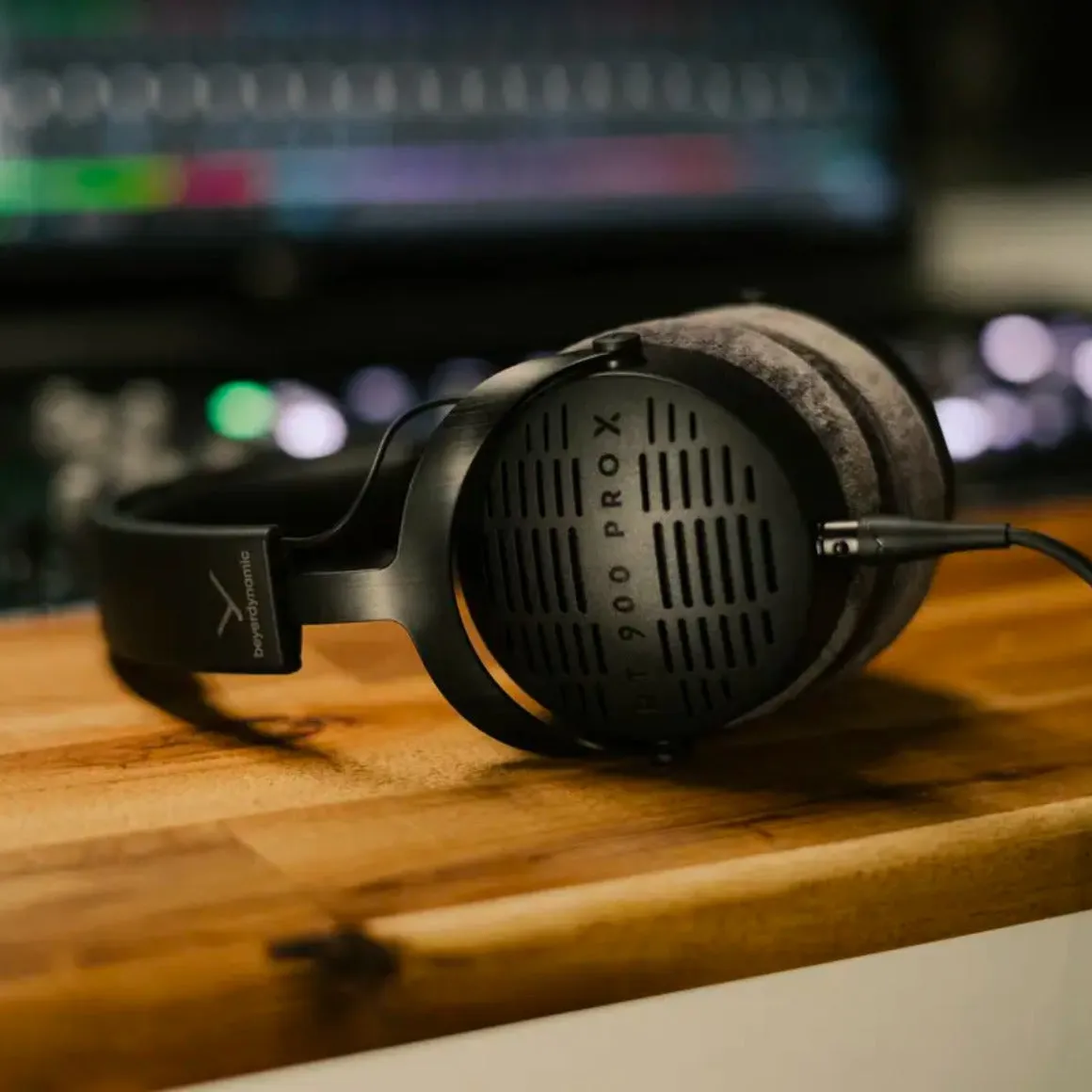 Beyerdynamic - DT 900 PRO X