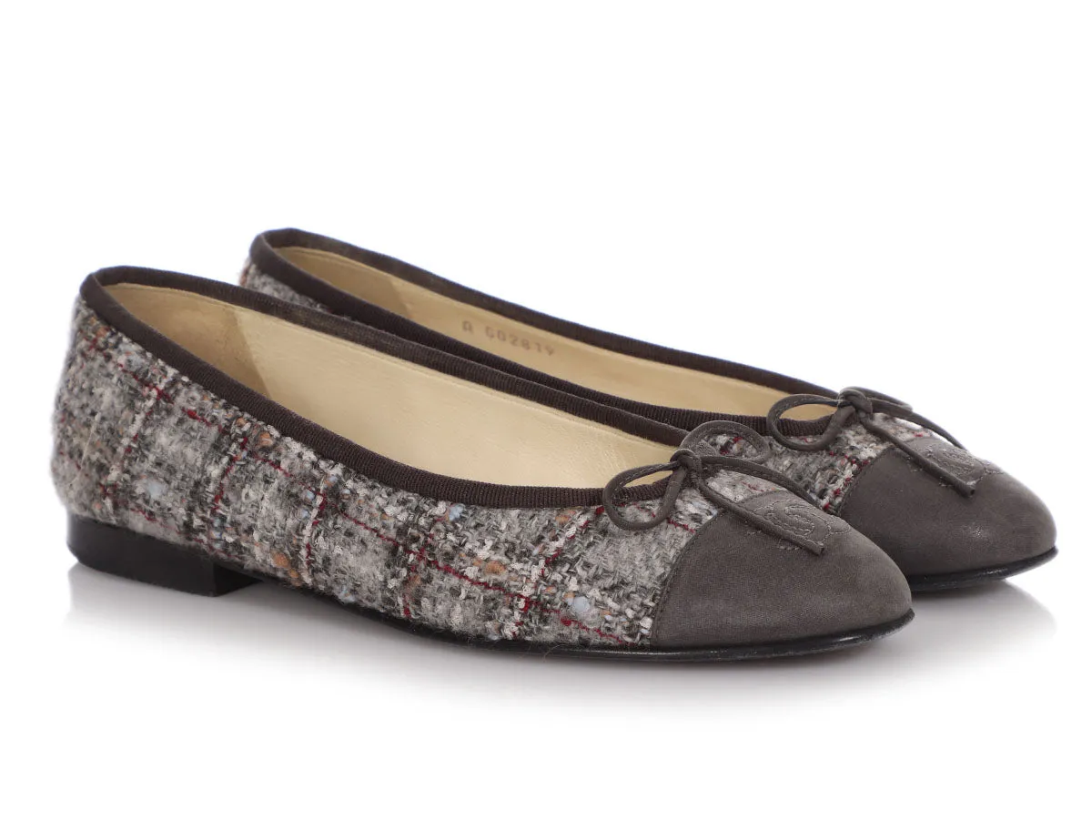 Chanel Gray Tweed Cap Toe Flats