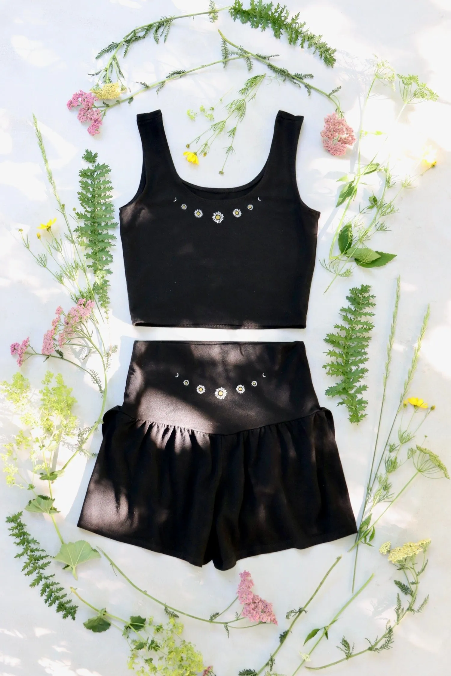 Dark Daisy Shorts