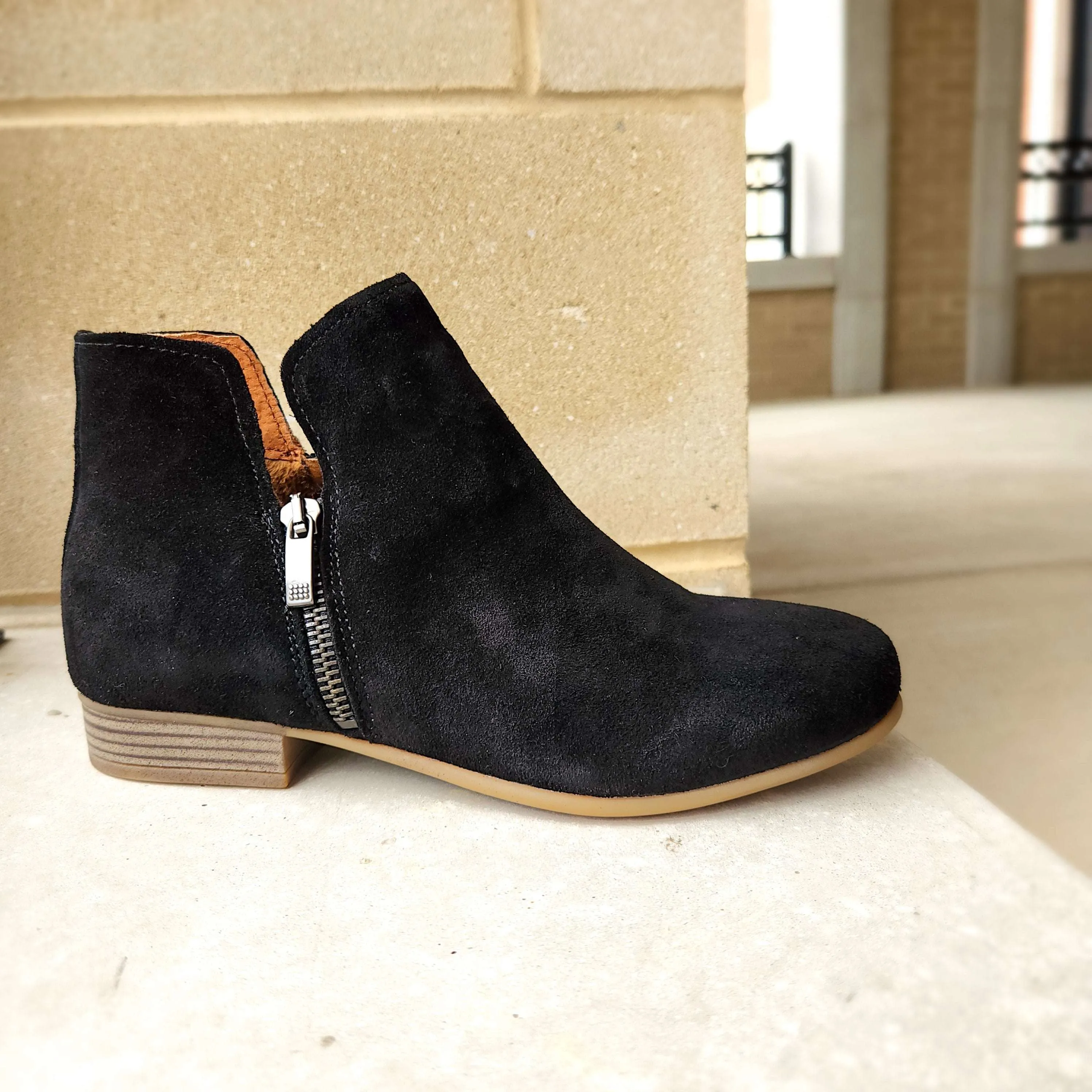 Eric Michael - Isabella Low Ankle Boot