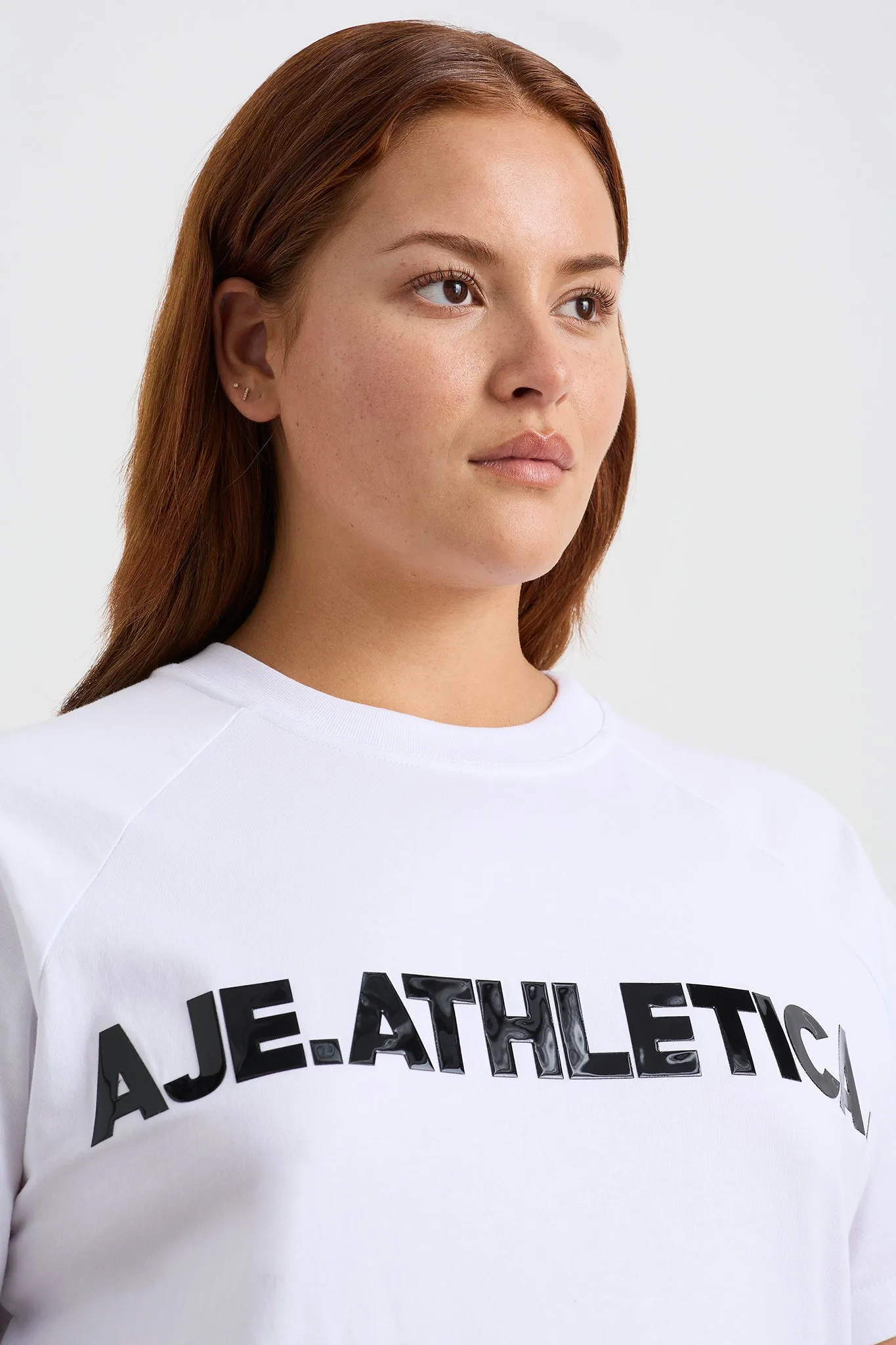 Logo Raglan T-Shirt 110