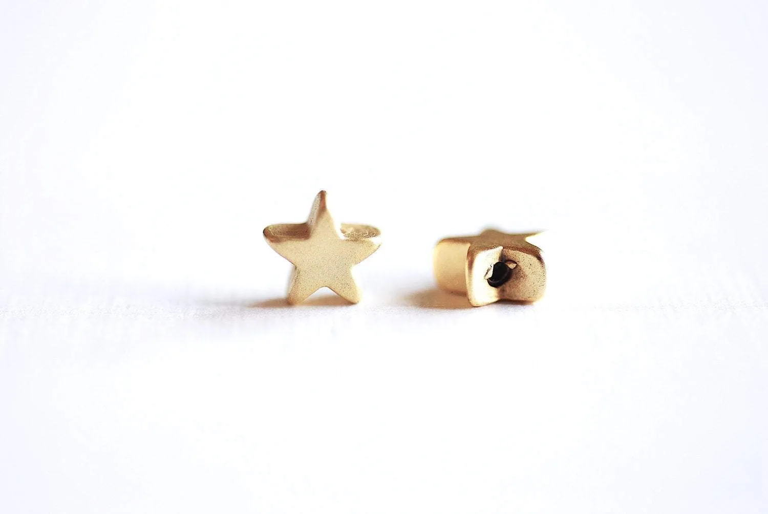 Matte Vermeil Gold Tiny Star Charm- 18k gold plated over sterling silver, small little star charms, Vermeil Gold Star Beads, Connector, 28